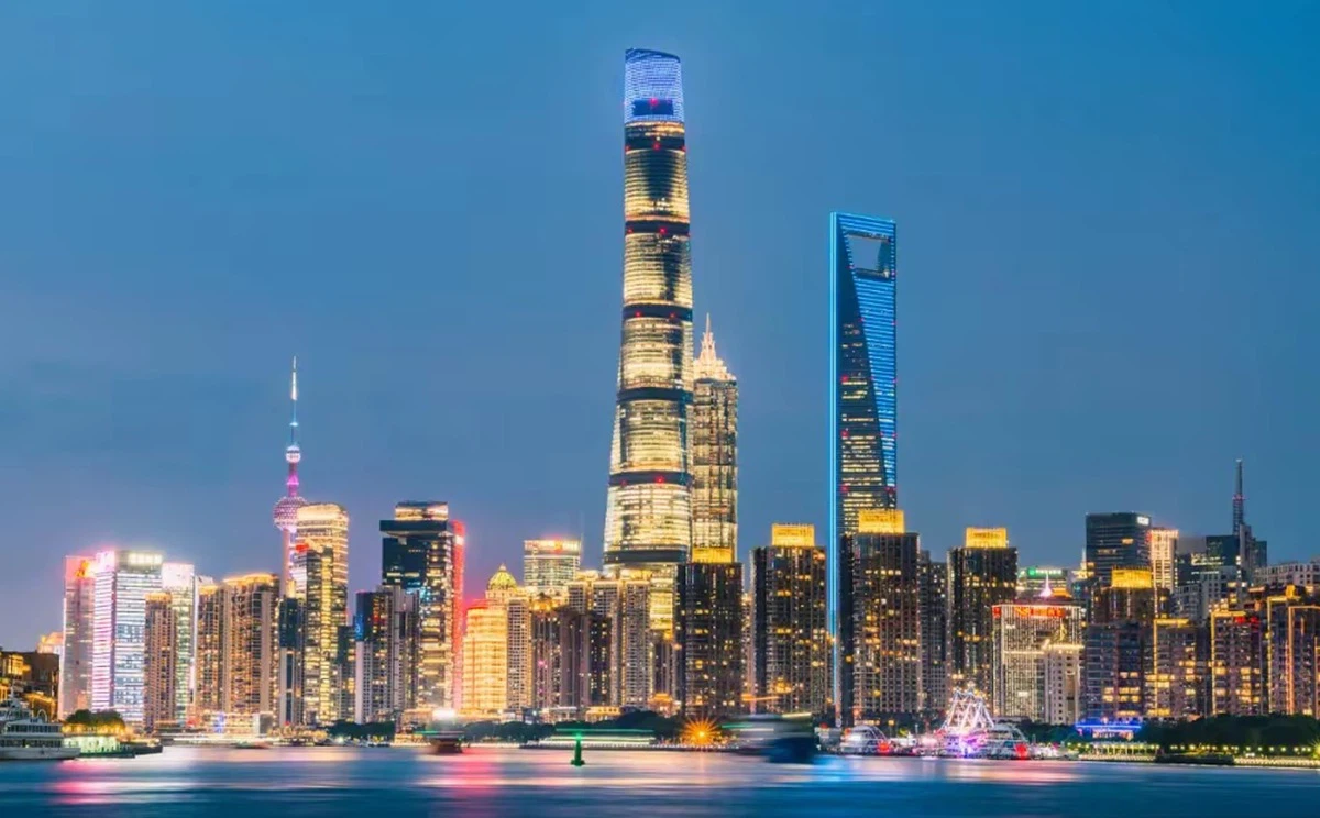 Shanghai Tower Elevator (China) Shanghai Tower Elevator (China)